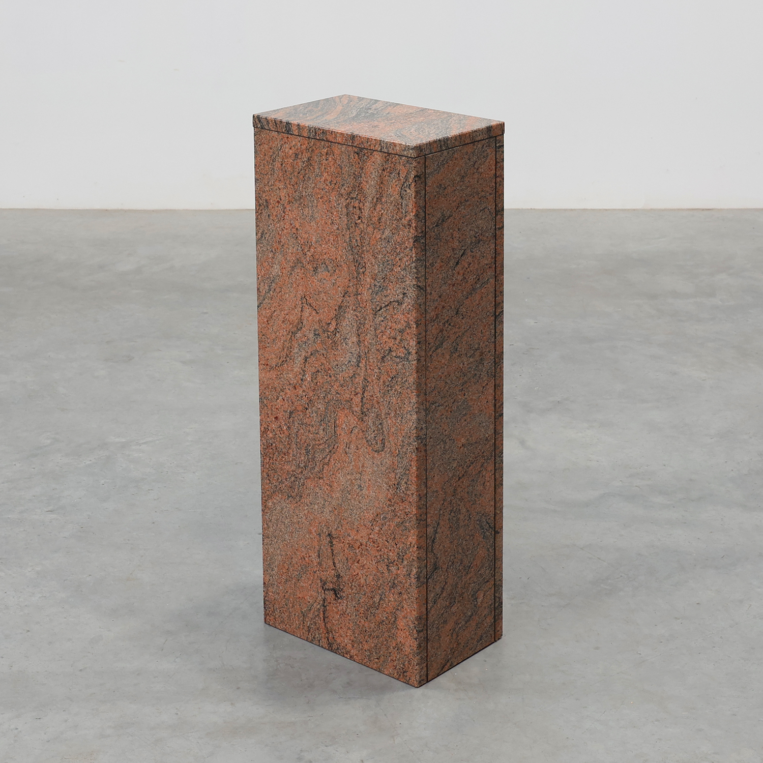 Rectangular red granite pedestal, Belgium, 20th century-img